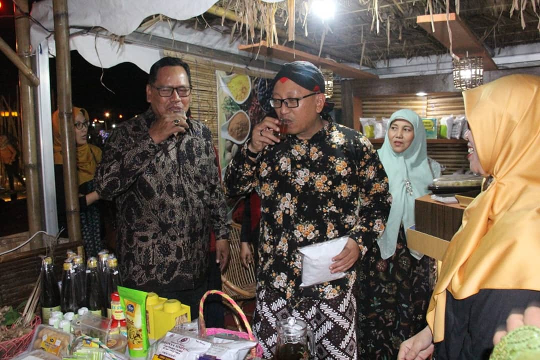 FESTIVAL JAMU AJAK MILENIAL MELESTARIKAN MINUMAN TRADISIONAL