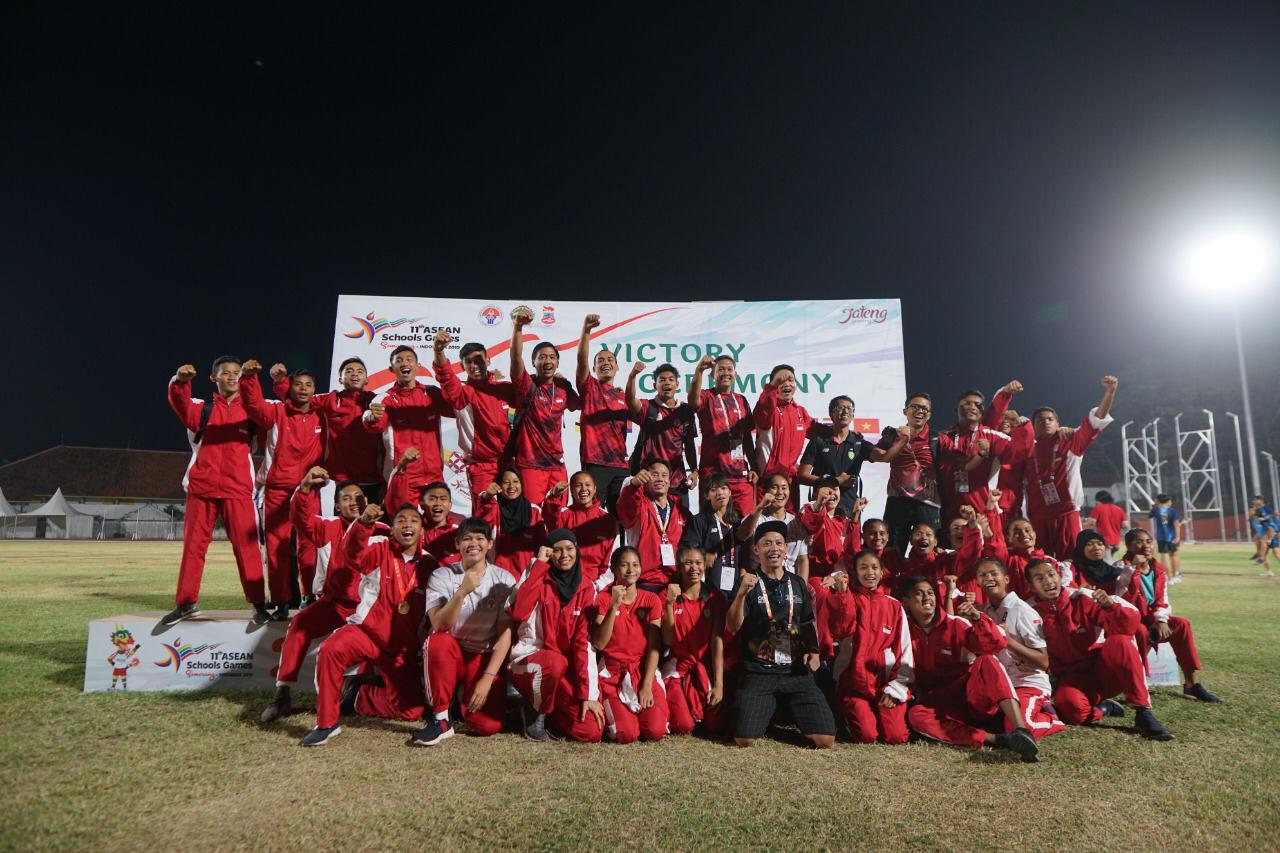 INDONESIA HEBAT, INDONESIA JUARA UMUM!!